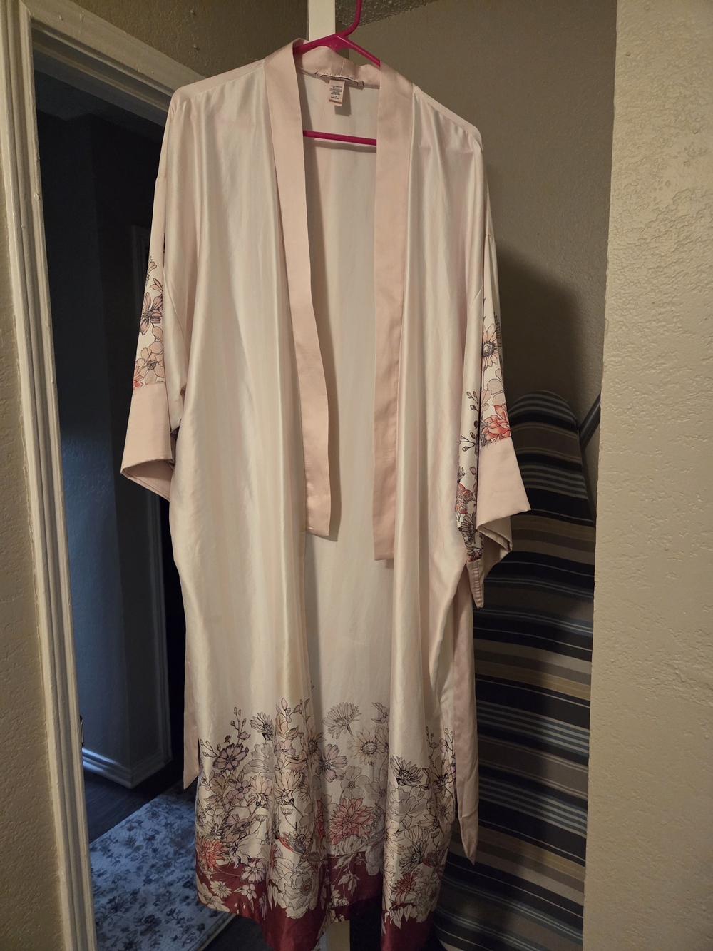 Victoria's Secret Kimono Robe